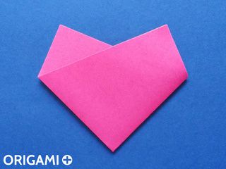 Coração em 2 dobras de origami
