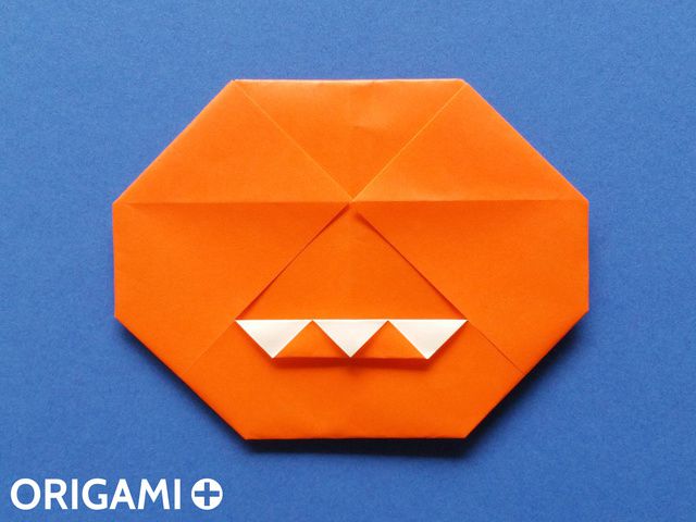 Calabaza de Halloween en origami