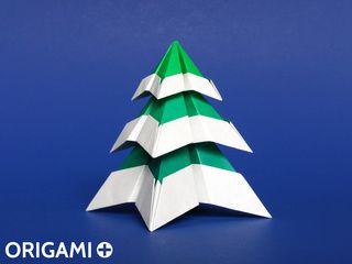 Sapin de Noël enneigé en origami