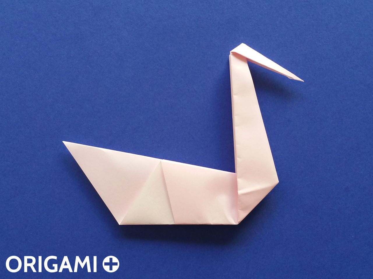 Оригами лебедь из бумаги для детей 8 лет