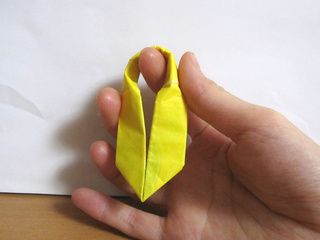 Yellow Origami Finger Fidget Spinner made by Sophy's Sekai