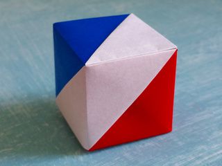 France Origami Flag Box by Stéphane Gigandet