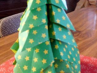 Starry Origami Christmas Tree